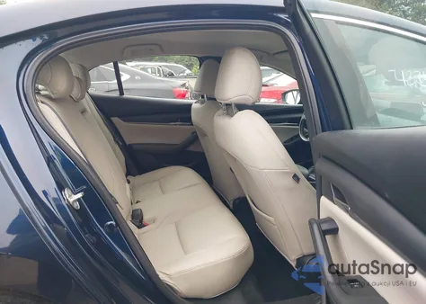 2020 Mazda Mazda3 Select Package z USA, uszkodzony, nr VIN 3MZBPACL5LM132993